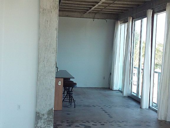 4th image of 8101 Biscayne Blvd APT 301