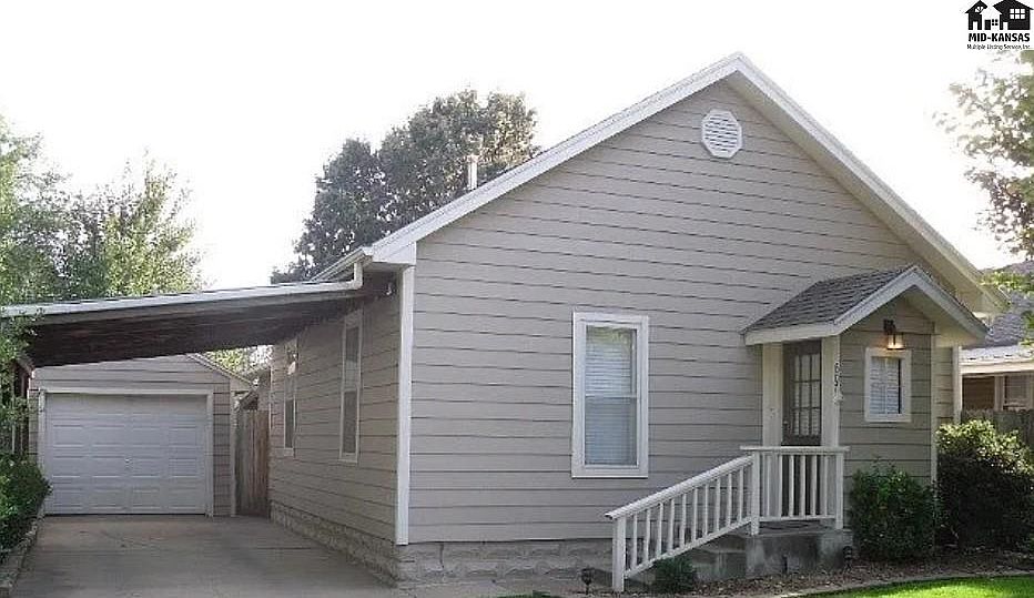 1st image of 607 W 18th Ave