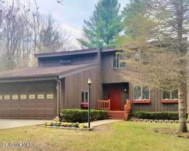 229 Bailey Rd, Lanesborough, MA, 01237