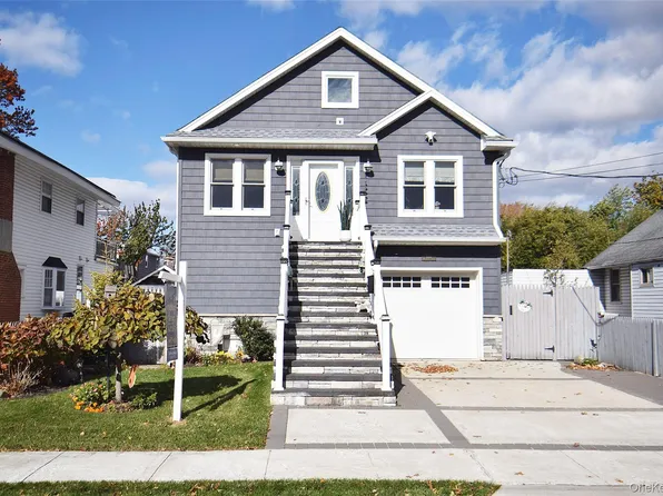1031 Van Buren Street, Baldwin, NY 11510