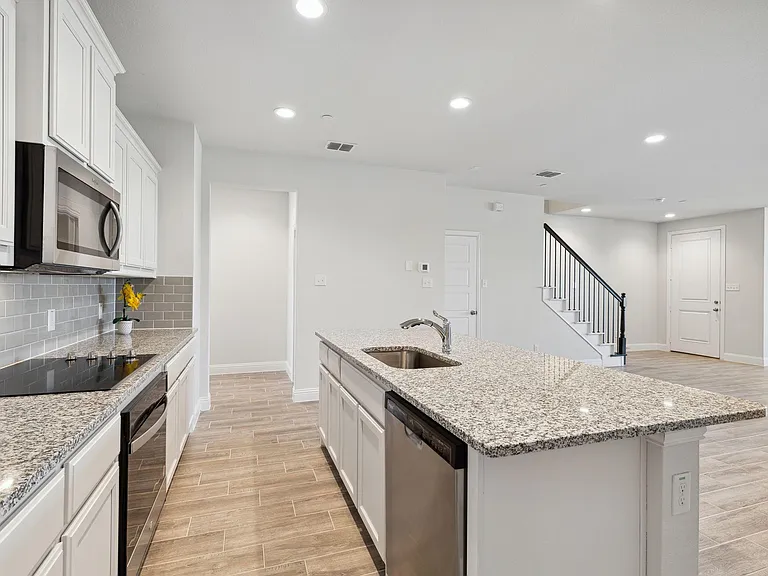 6028 Bursey Rd — Photo 4