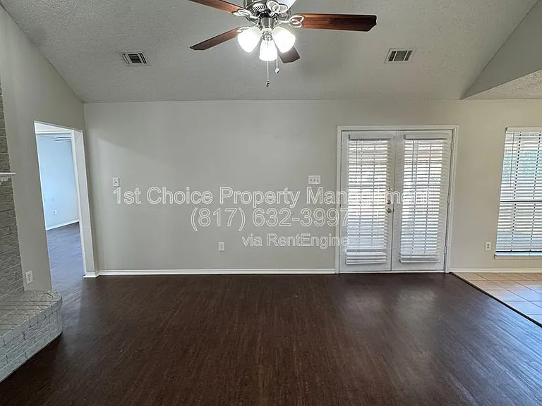 459 Little Valley Ct — Photo 3
