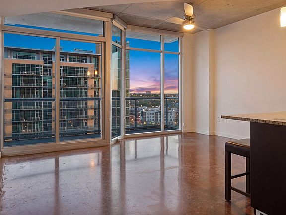 4th image of 600 12th Ave S APT 1608