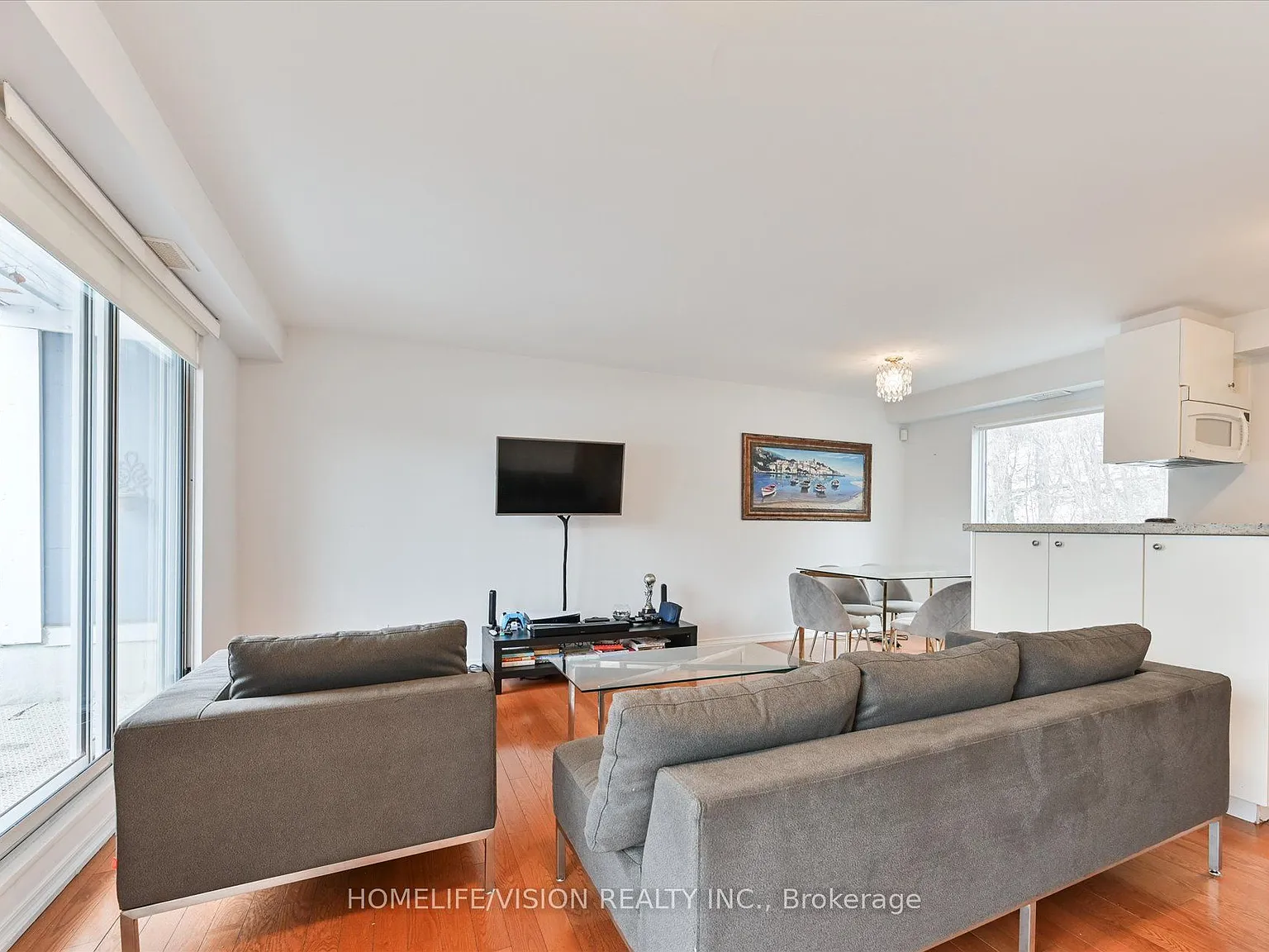 2 bed, $3,000 — Photo 4