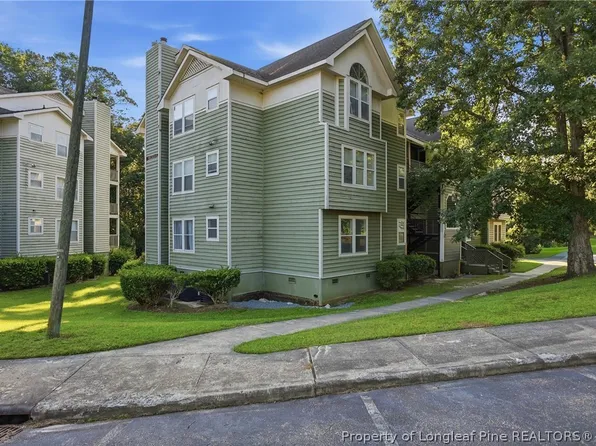 6720 Willowbrook Dr APT 3, Fayetteville, NC 28314