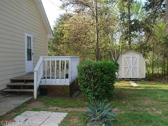 1st image of 1419 Manuel St
