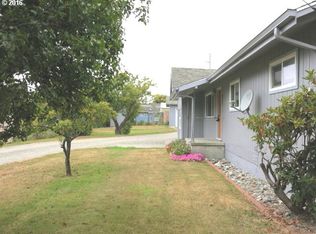 537 Art St, Brookings, OR