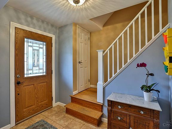 4th image of 1892 Kingsway Ct