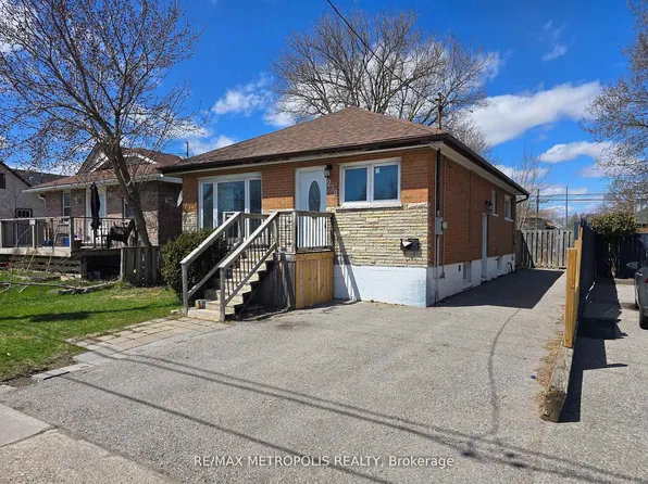 238 Toronto Ave, Oshawa, ON L1H 3C1