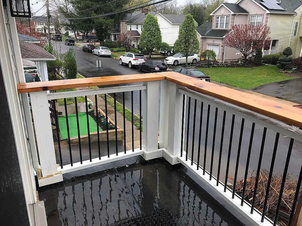17 Lockwood Ave photo 1