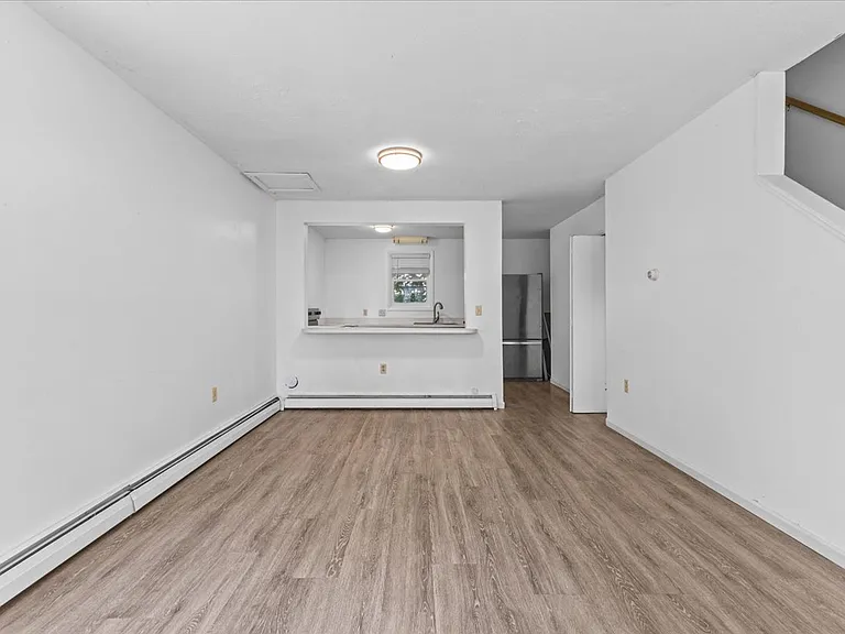 21 Hyde St #4 — Photo 7