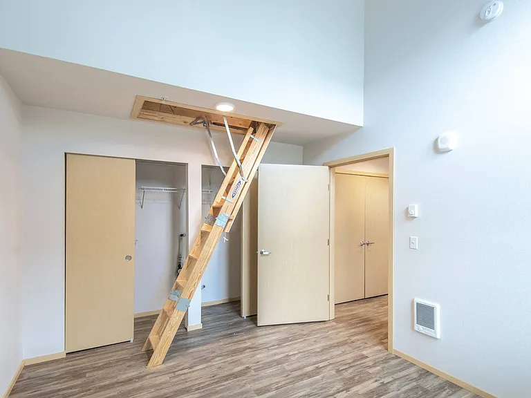 Washington Court Residential — Photo 31