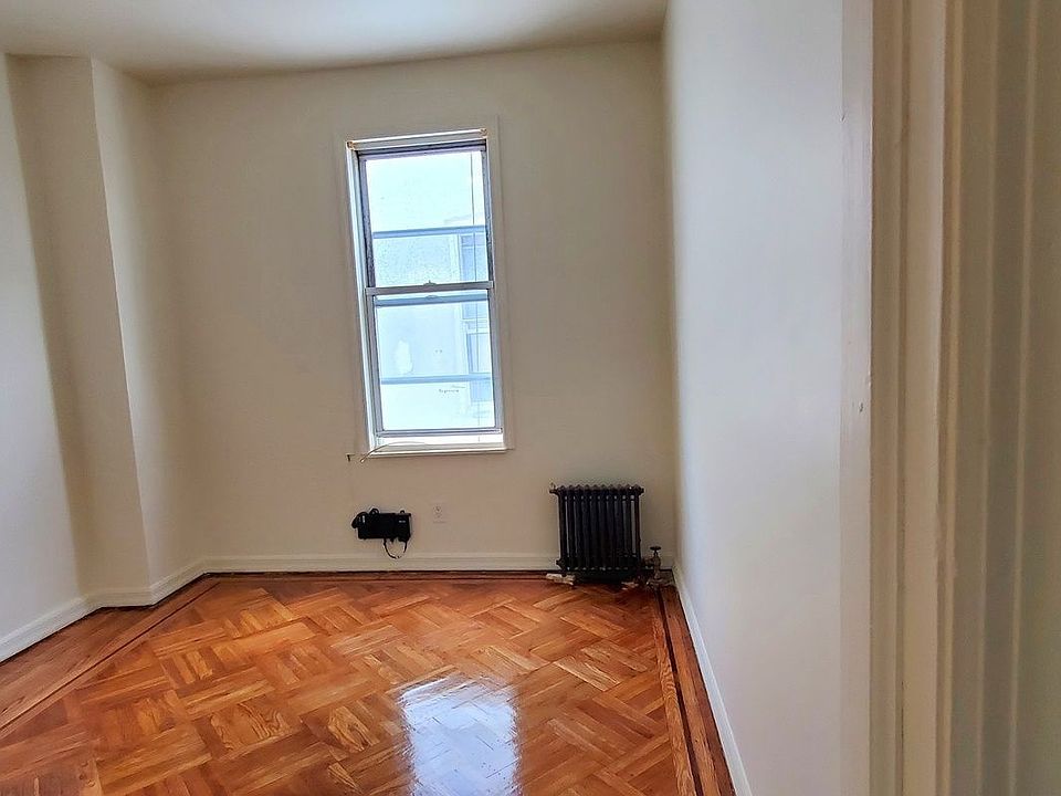 2nd image of 3547 12th Ave Floor 2