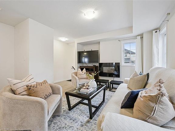 4th image of 388 Old Huron Rd #12B