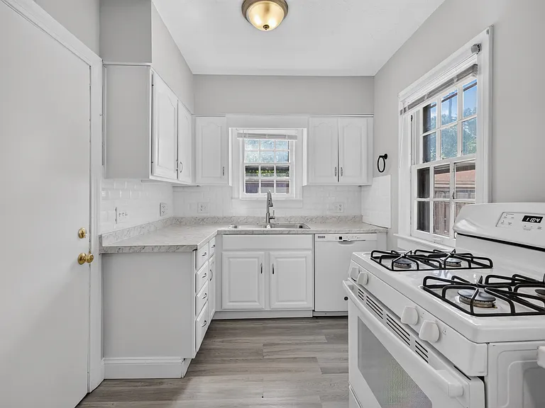 3561 Lynnfield Rd #1 — Photo 7