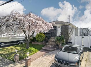 3521 Westminster Rd, Oceanside, NY 11572