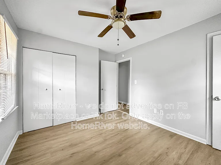 506 Shady Ln — Photo 12