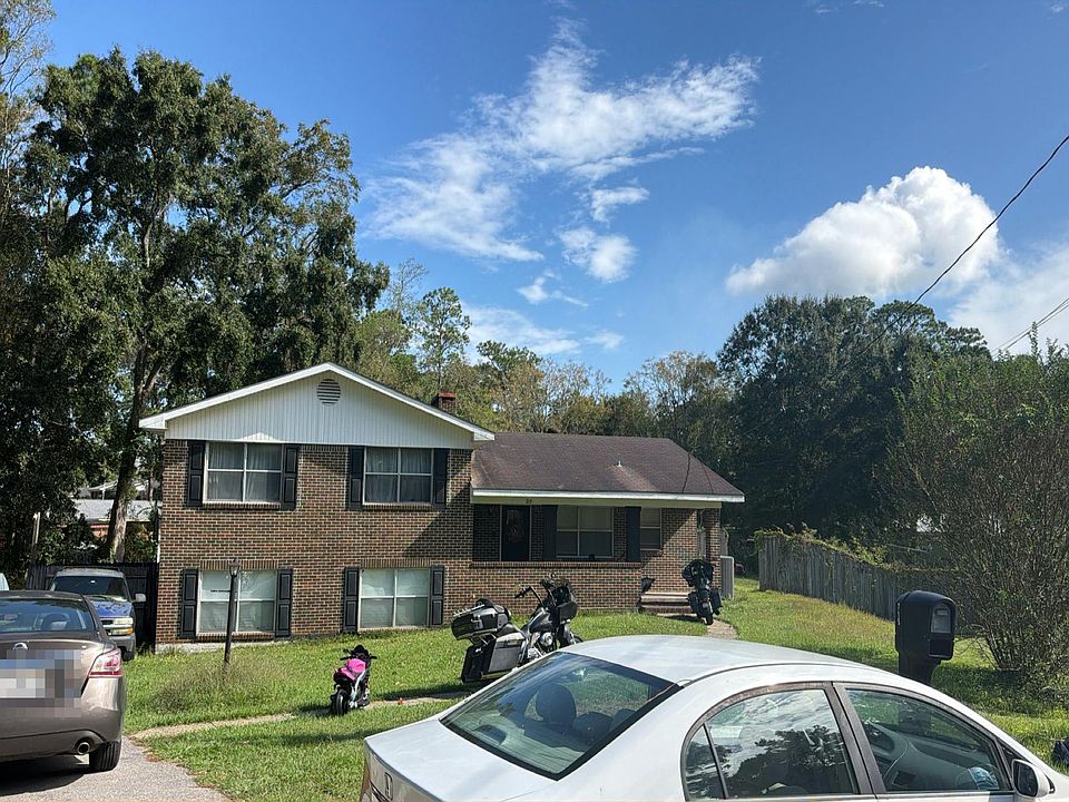 1st image of 715 Sutherland Dr