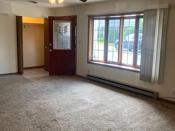 4th image of 61 Kaffel Ct APT 1S
