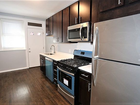 3rd image of 5304 N Ashland Ave APT 1