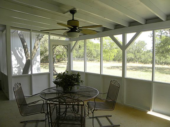 5th image of 9761 Windwood Dr