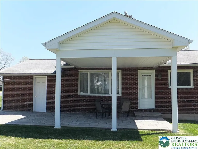 1264 California Ave — Photo 35
