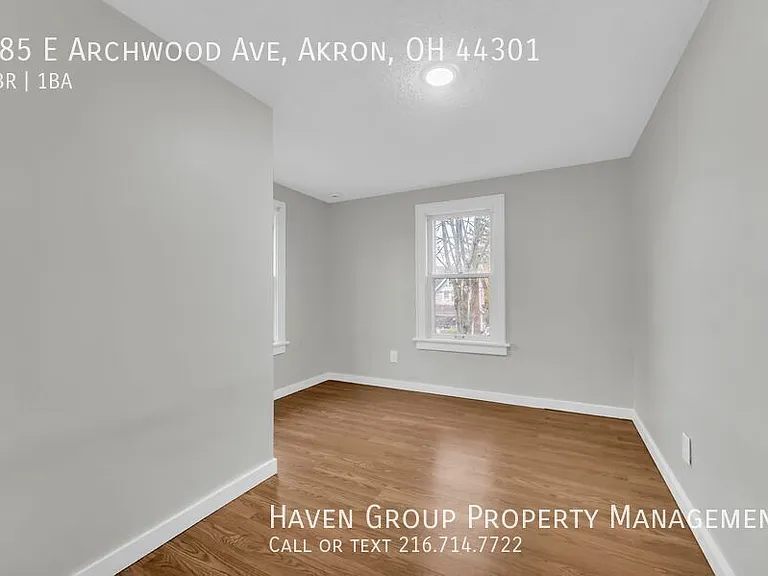 485 E Archwood Ave — Photo 17