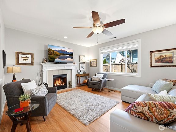3rd image of 219 197th Street SE
