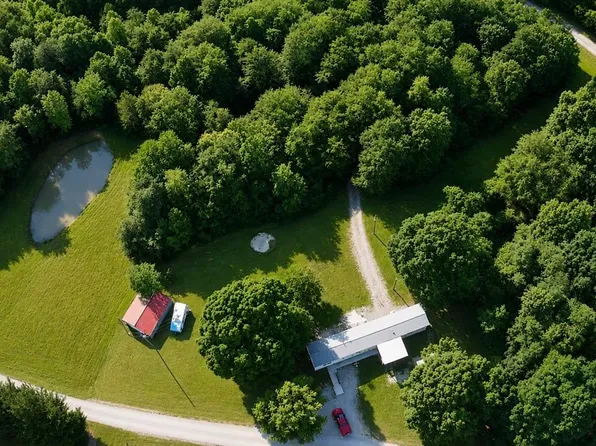 97 Snap Rd, Clarkson, KY 42726