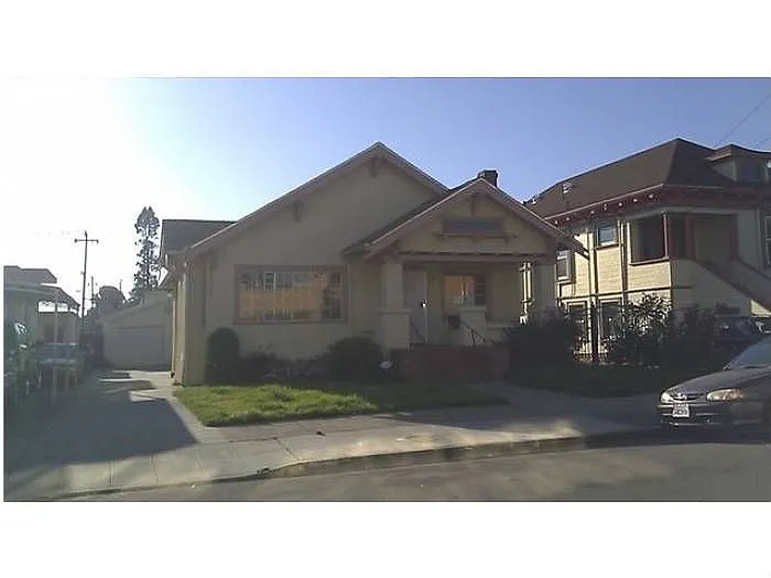 1501 33rd Ave photo 1