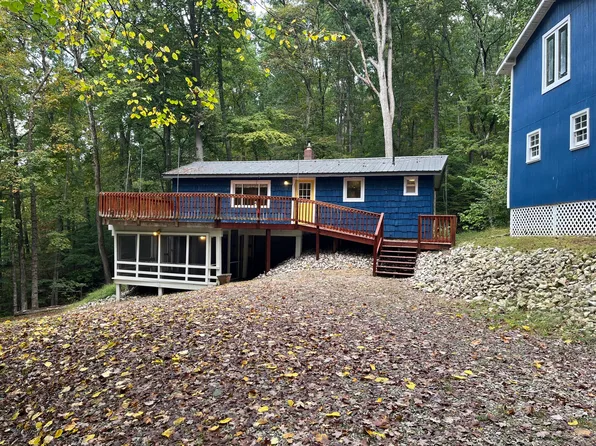 5668 T C Steele Rd, Nashville, IN 47448