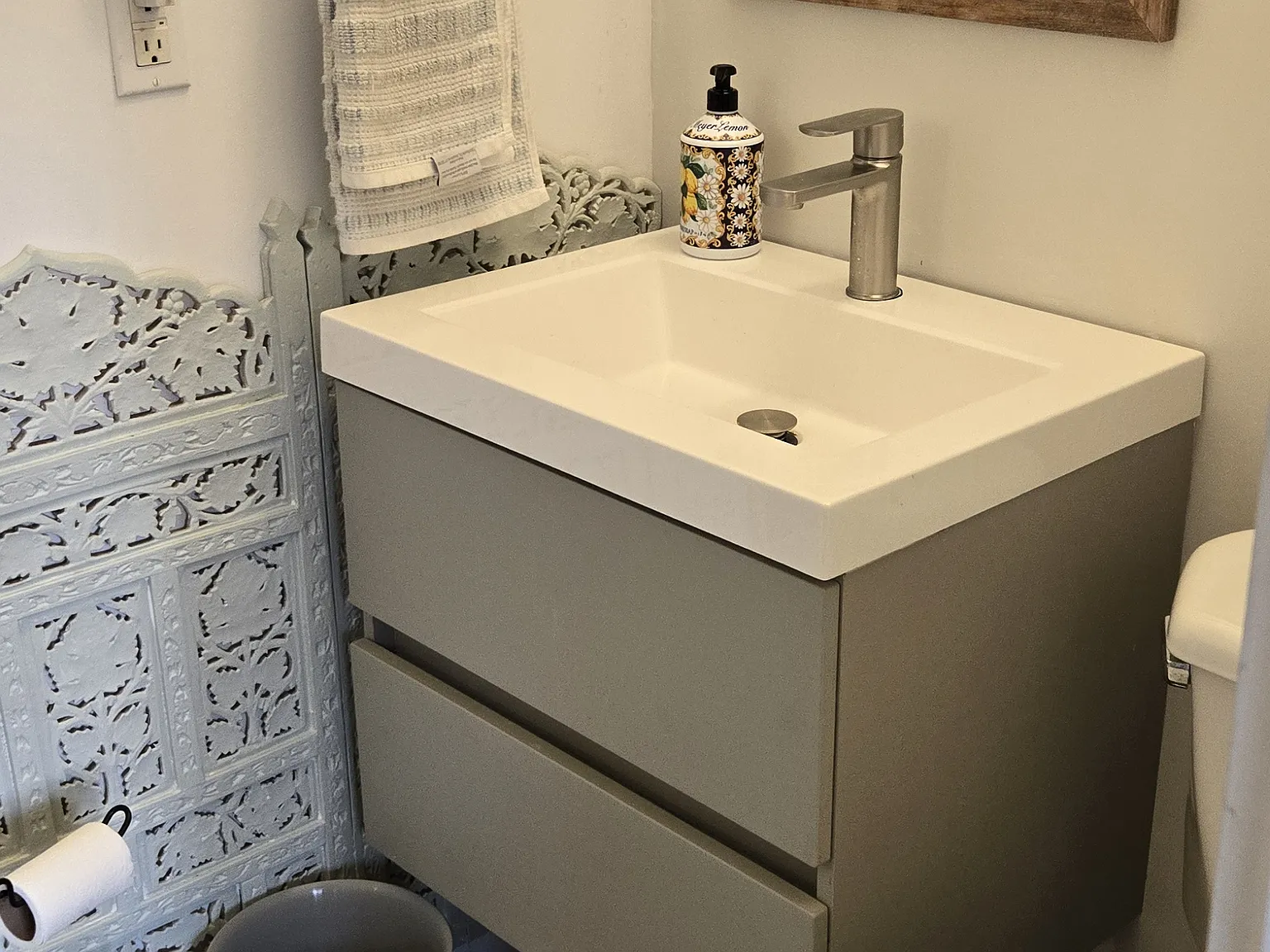 1 bed, 1.5 bath, 875 sqft, $2,200 — Photo 2