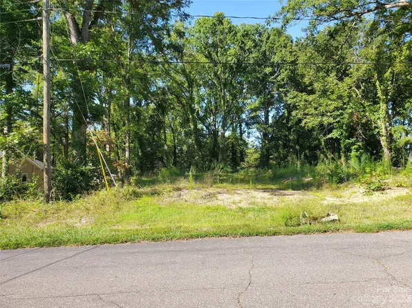 W Maryland Ave, Bessemer City, NC 28016