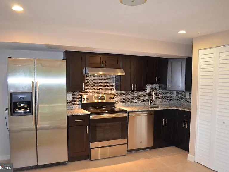 12503 Woodsong Ln #B — Photo 1