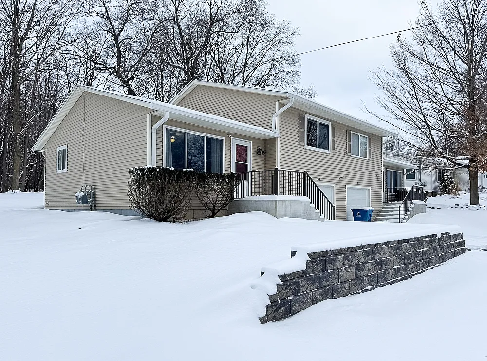 Nazareth Rd, Kalamazoo — Photo 1