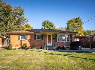 7811 Bluebonnet Rd, Louisville, KY 40258