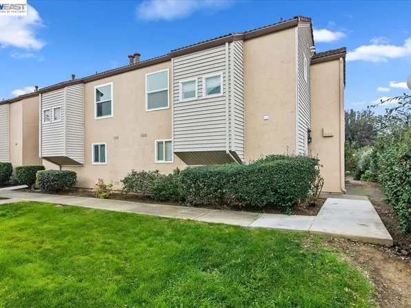 1431 Bel Air Dr APT D, Concord, CA 94521