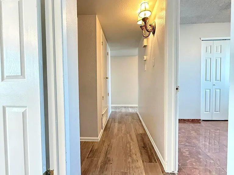 9321 Sorbonne Dr — Photo 26