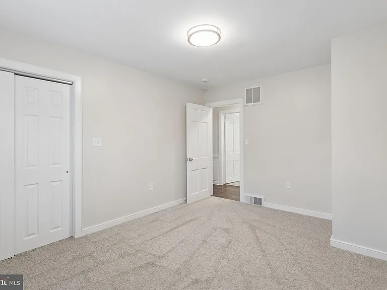 127 Bell Ave — Photo 19