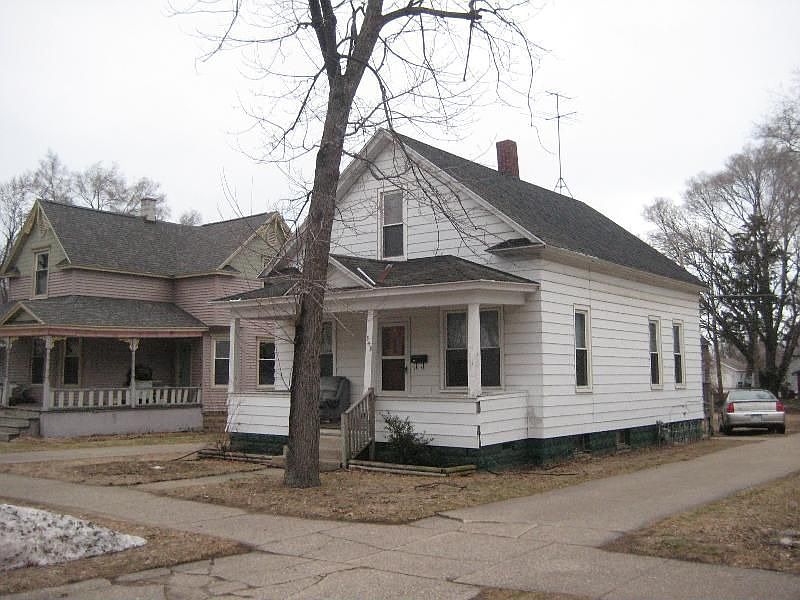 1st image of 349 W 21st St