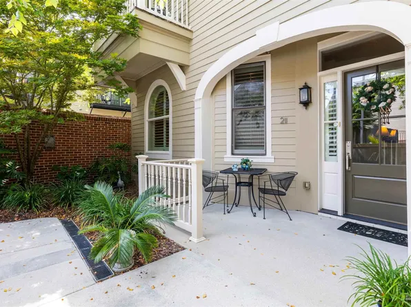 211 W Jackson St, Pensacola, FL 32501