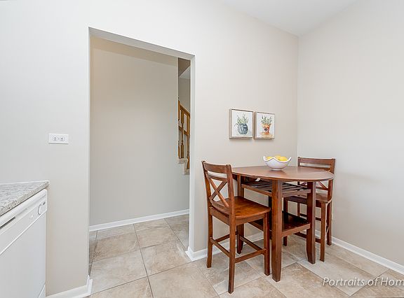 5th image of 60 N Golfview Ct