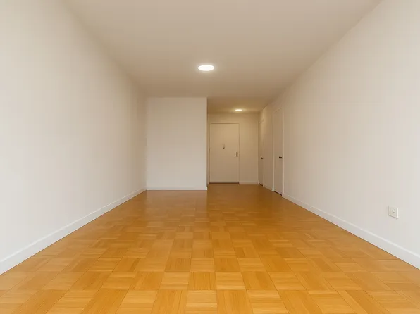 145 4th Avenue image 6 of 8