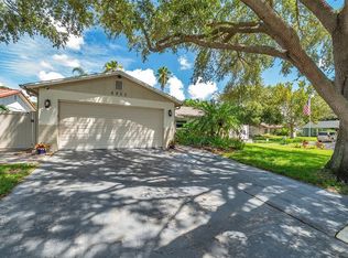 6903 Buhrley Ter N, Saint Petersburg, FL 33709
