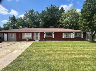 3322 Fenton Rd, Flint, MI 48507