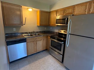140 Main Ave APT 12, Nitro, WV 25143