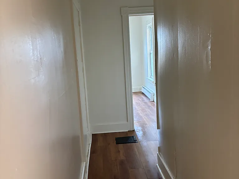 215 N Main St — Photo 11