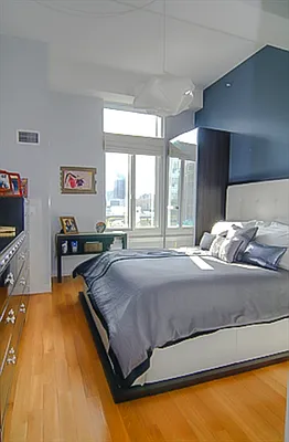 Rented by Corcoran | media 20