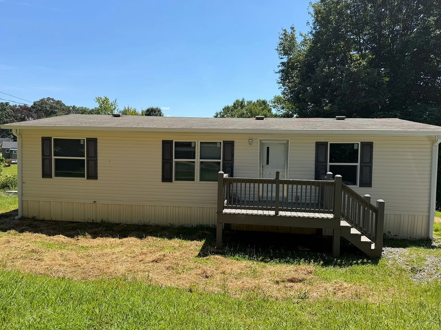 3 bed, 2.0 bath, $1,400 — Photo 3