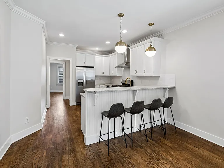 6214 California Ave #A — Photo 8